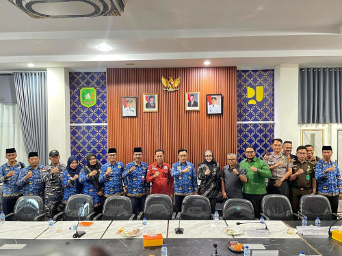 Bupati Asmar Minta DPR RI Turun Tangan Cari Solusi Penutupan Panglong Arang di Meranti